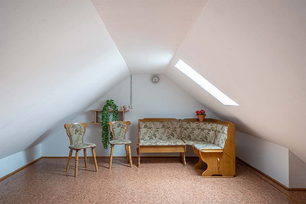 Dachbodenräumlichkeit- Ihr Immobilienmakler KRAN IMMO in Paderborn